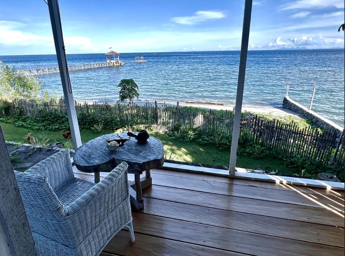 Sanctum Una Una Eco Dive Resort Pulau Unauna Exterior foto
