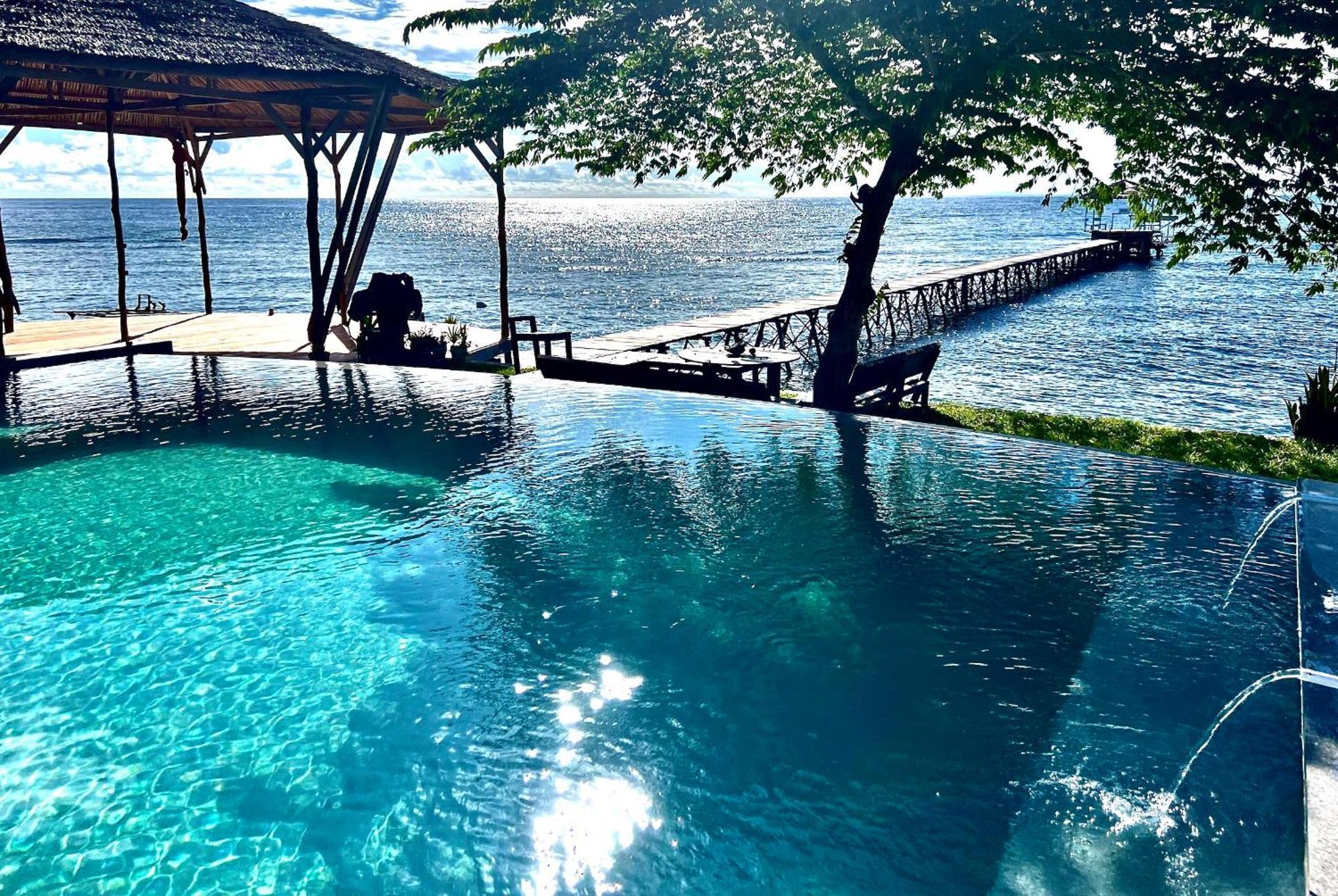 Sanctum Una Una Eco Dive Resort Pulau Unauna Exterior foto